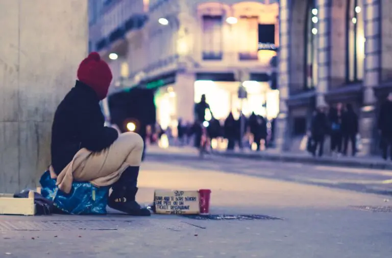 Exploring the Spiritual Meaning of Dreaming About Being Homeless