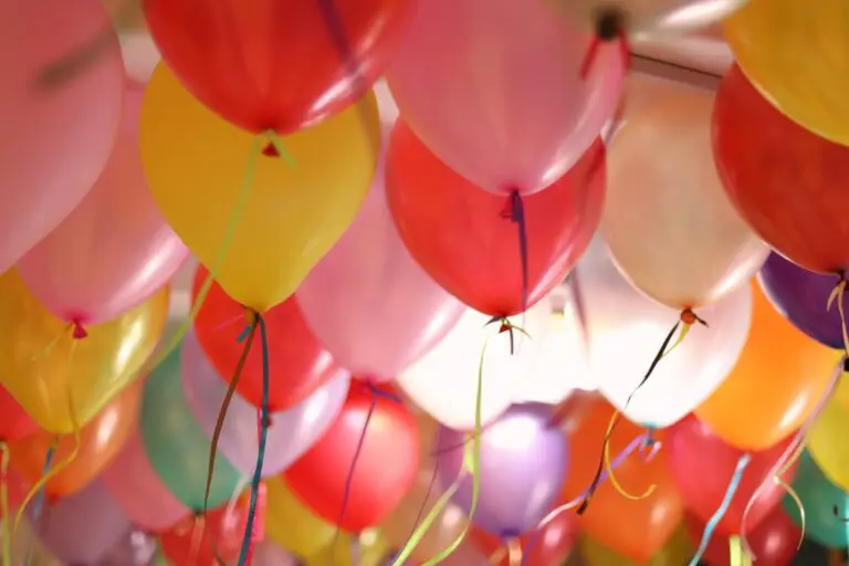 Biblical Significance of Balloons in Dreams: Exploring the Spiritual Interpretation