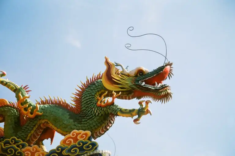 Dream of a Dragon Spiritual Meaning: Interpretation and Symbolism